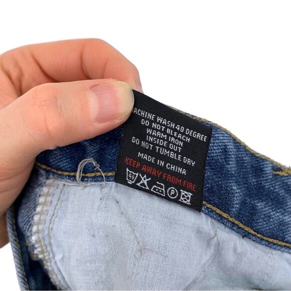 MOMOKROM Straight Leg Jean Blue Denim 4 - Picture 6 of 9